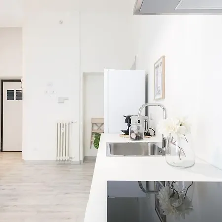 Easylife - Gracious In Studi Appartamento Milano